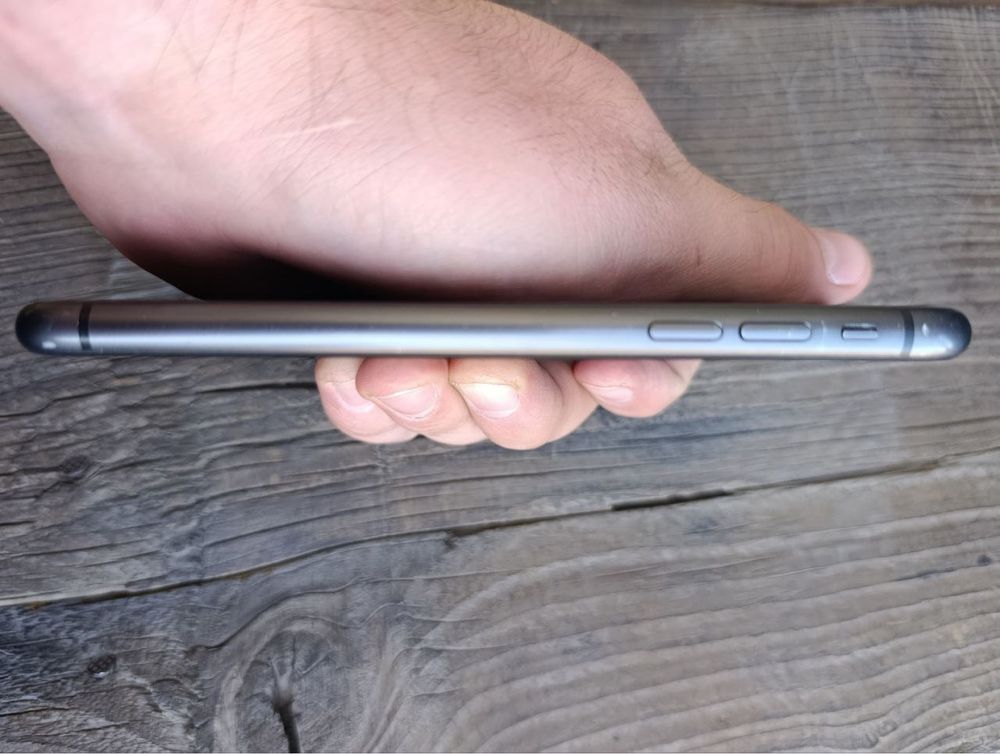 Iphone 11 qora rang
