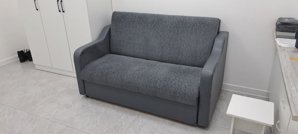 Диван раскладной. Бу. 30000тг