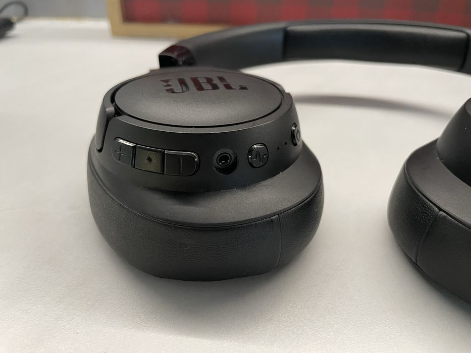 Căști JBL 720bt noise canceling