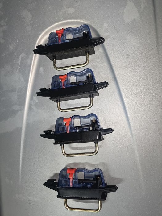 Продавам автобокс Thule Ocean 200