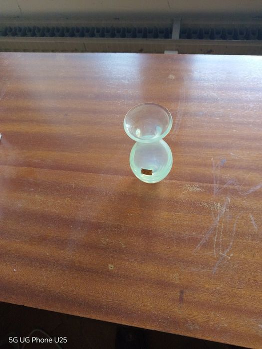 Ваза хамелеон нова