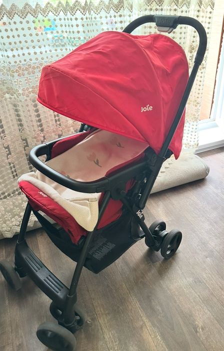 Коляска прогулочная