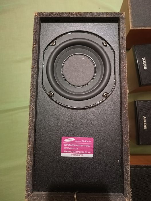2 Boxe Technocontron, 1 subwoofer Samsung,  4 sateliti Sony,  ocazie,