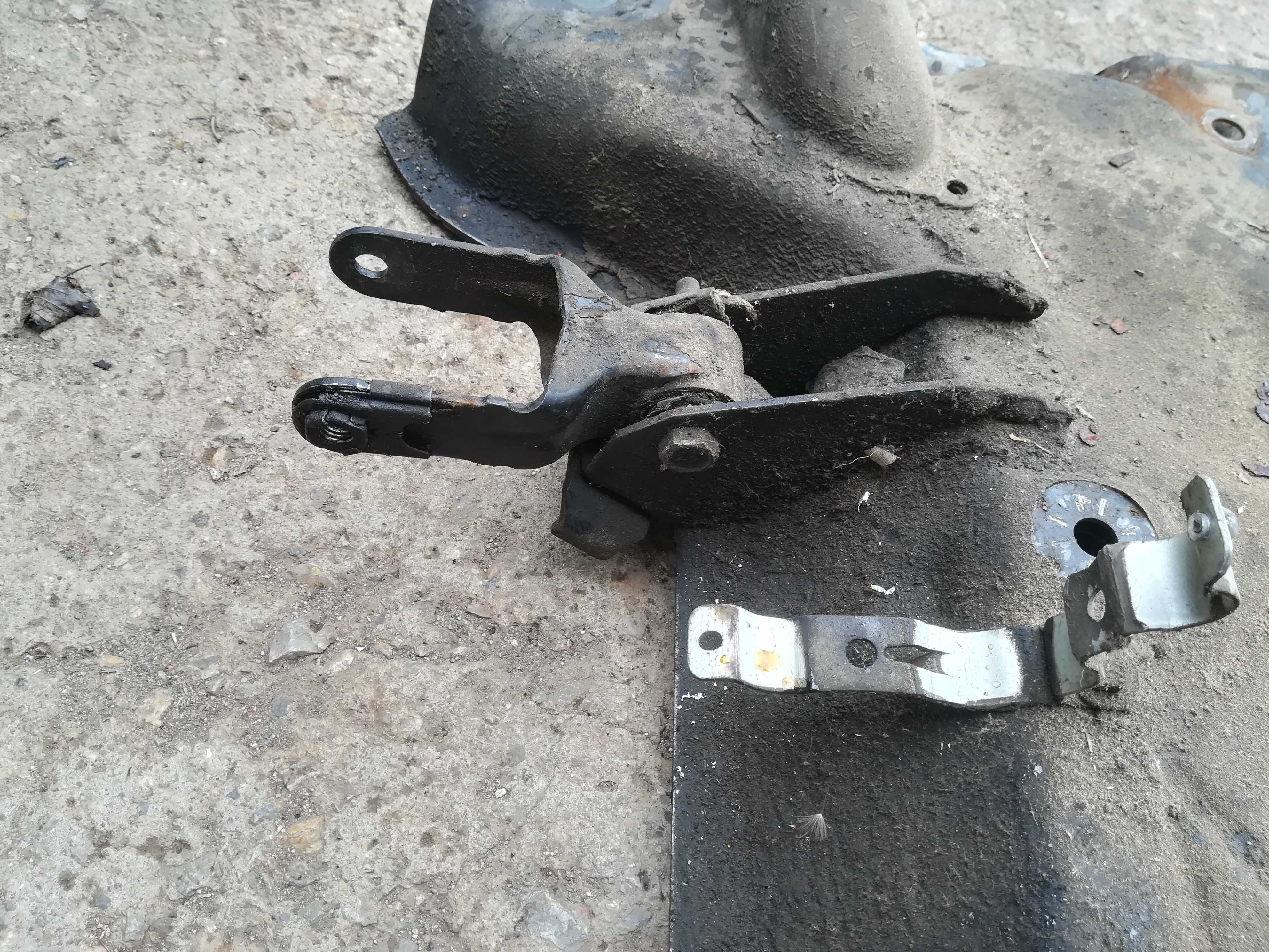 Преден заден мост (магаре) Пежо 307 Peugeot 307 1.6i 2.0HDI