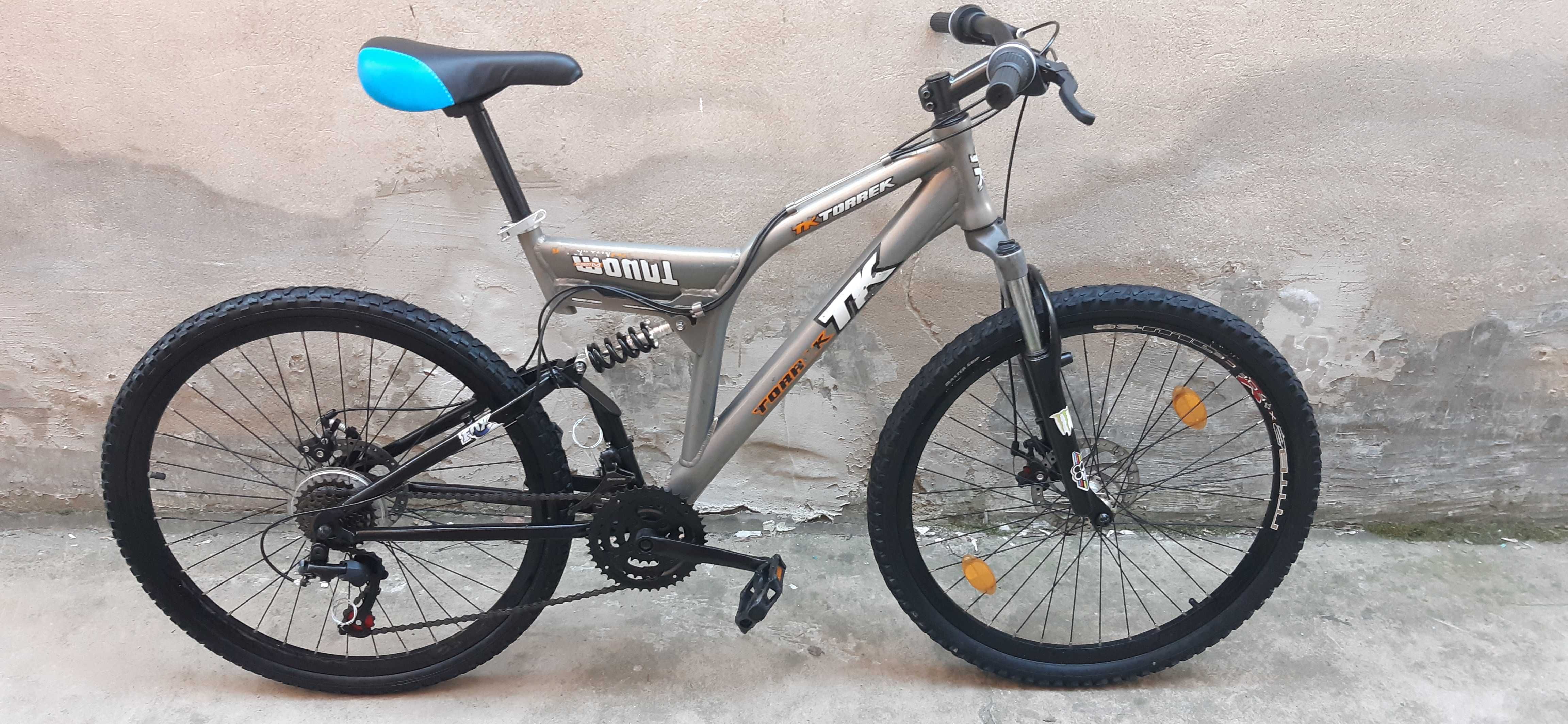 Bicicleta, Full Suspension, Roti de 26" , frane pe disc, Shimano