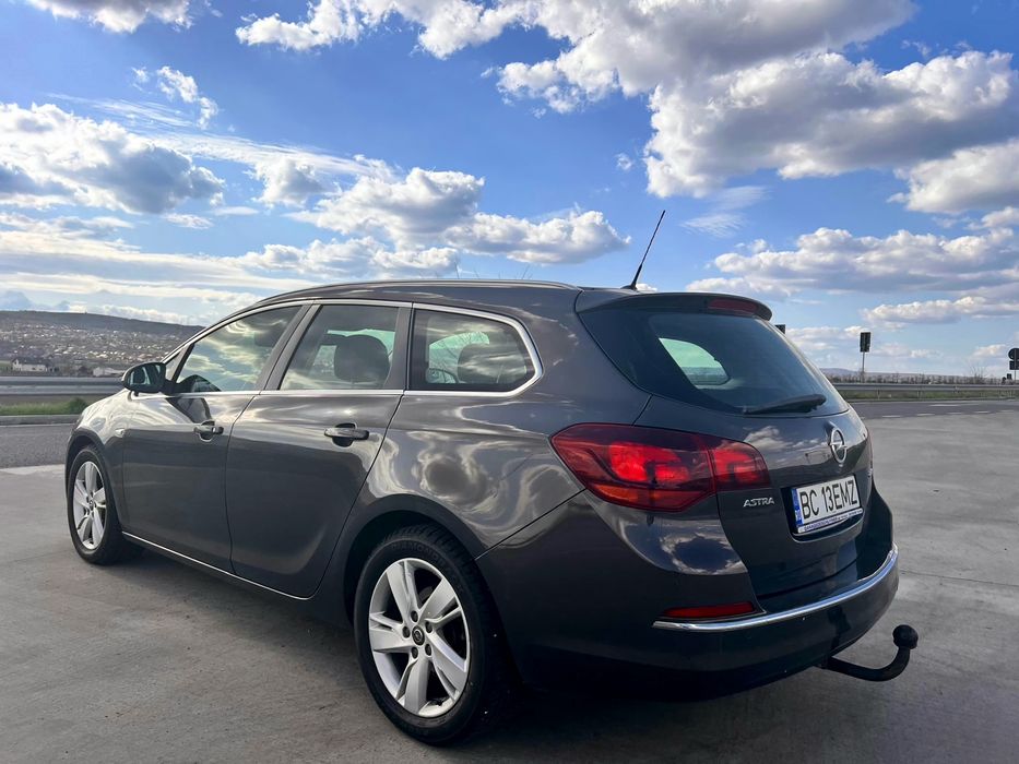 Opel Astra J  Diesel/6trepte/Proprietar