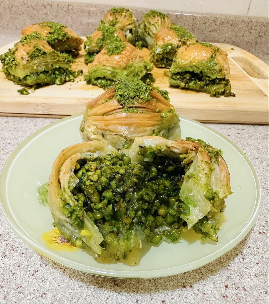 Turk pahlavasi,baklava,turk shirinlik,handom pistali,fistashka