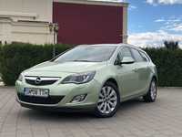 Opel Astra Opel Astra J Sports Tourer Business Edition Xenon/2-zone/NAVI