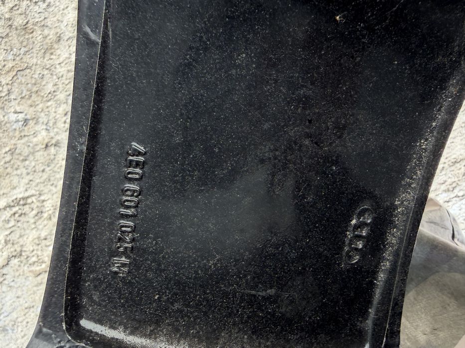 Резервна джанта с гума за Audi A8 D3, Ауди