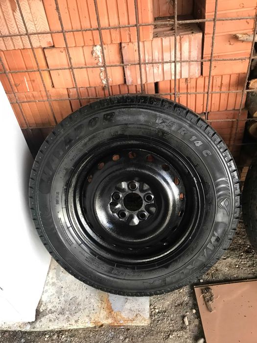 Roata dacia papuc 5 prezoane (cauciuc+janta)