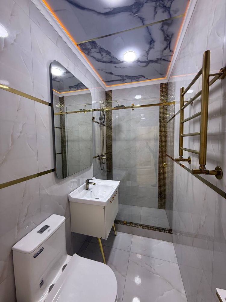 Срочно продаётся квартира с терассой. Чиланзар. Новза метро. 5 комнат.