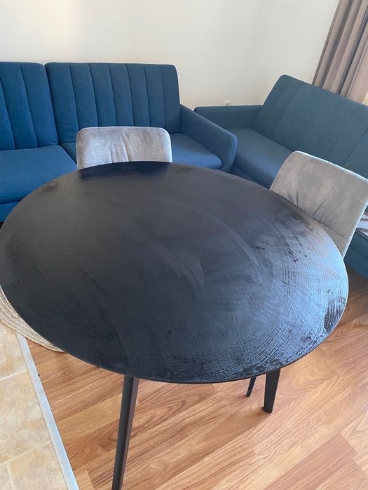 Кухненска маса кръгла