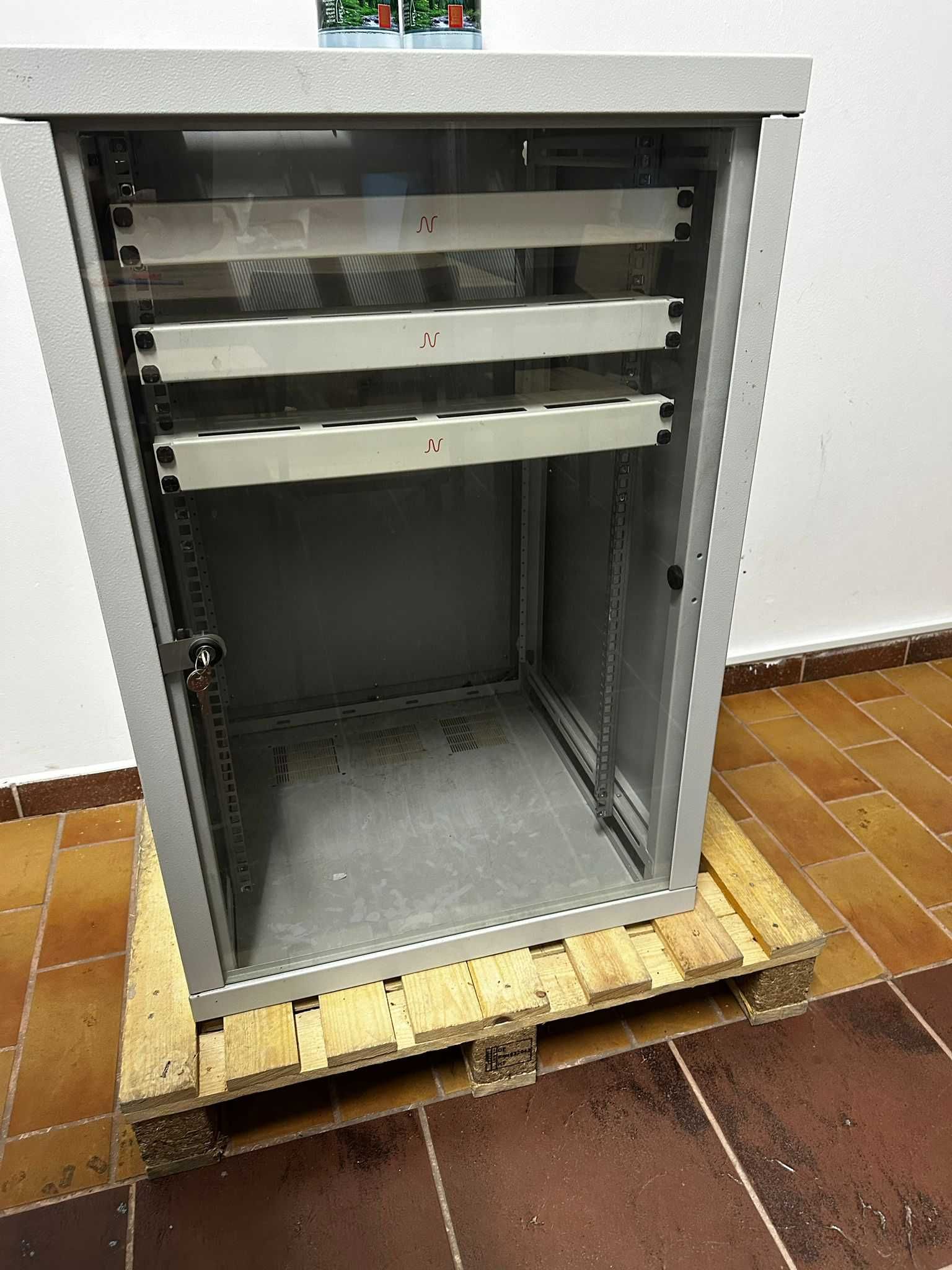 Cablu S/FTP Cat.7. Cat.6A, Cat.6, dulap rack it