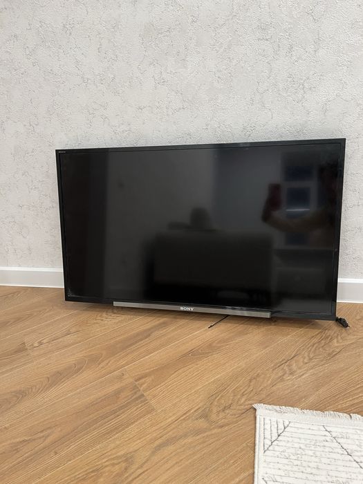 Телевизор Sony диагональ 40 в отличном состоянии