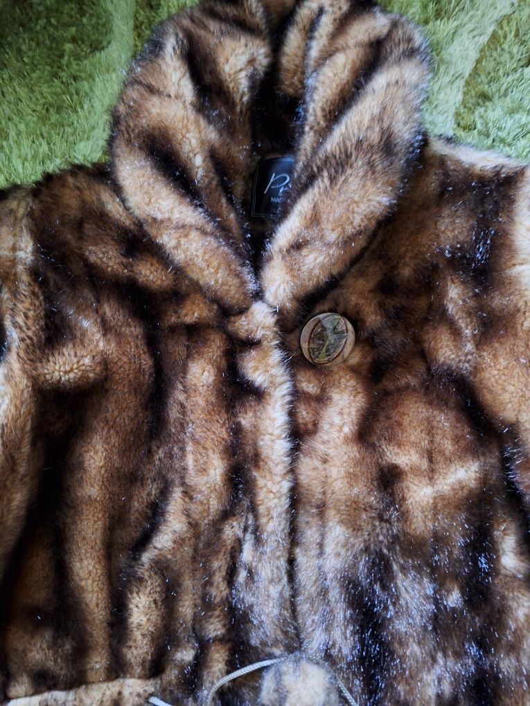Дамско палто от еко кожа