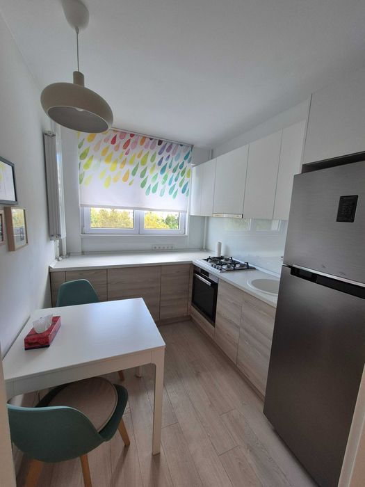 Inchiriez apartament 2 camere Dristor,2 minute de metrou
