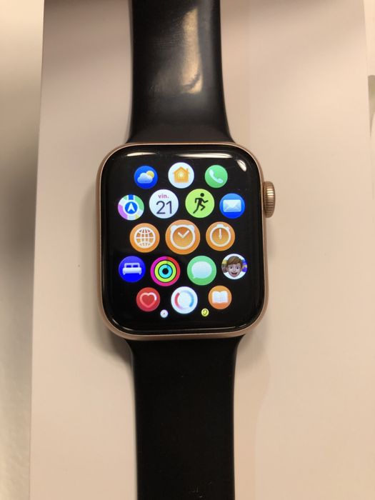 Apple watch series 6