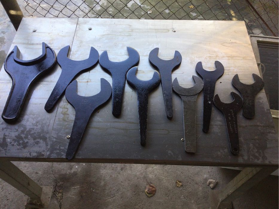 Буссоль, бинокль.