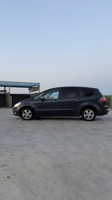 Ford s max motor 1.8 tdci 2009 preț fix