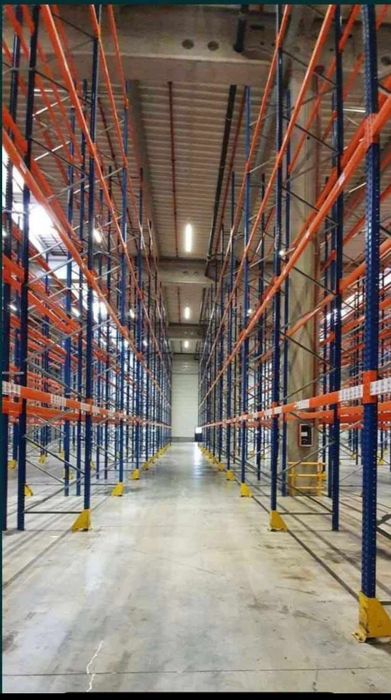 Rafturi metalice industriale