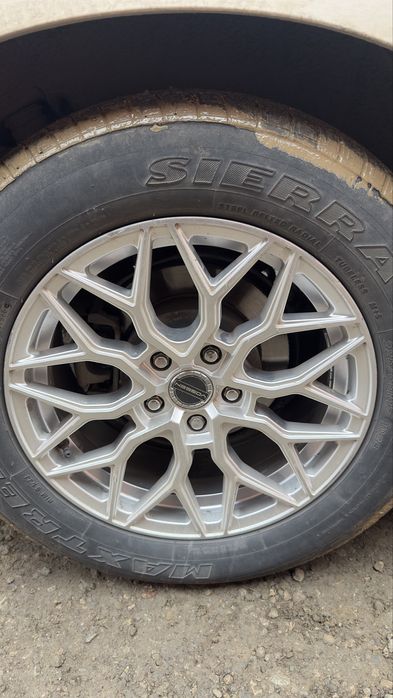 Продам или обмен на р18,р19. У меня р17 Vossen