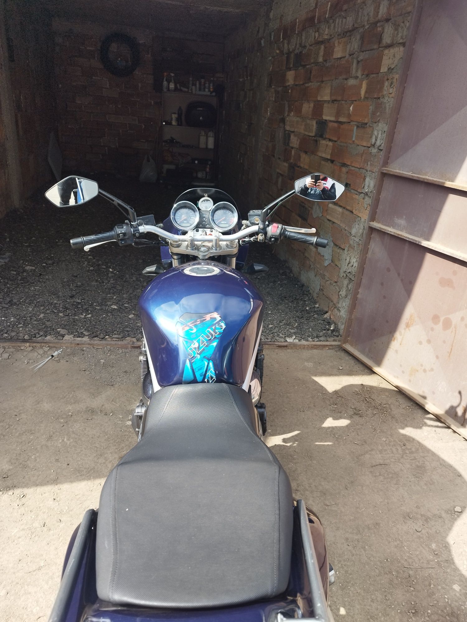 Продавам Сузуки бандит GSF1200. 2001година