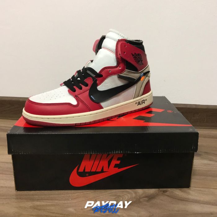 Jordan 1 High x Off-White
Off-White Chicago
