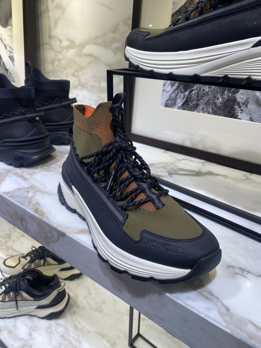 Moncler Monte Runner High Top Sneakers - Ghete
