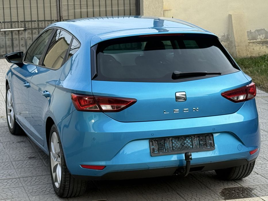 Vand Seat Leon 1,6 tdi 110CP 6+1 viteze , matrix , piele , navi, 2015