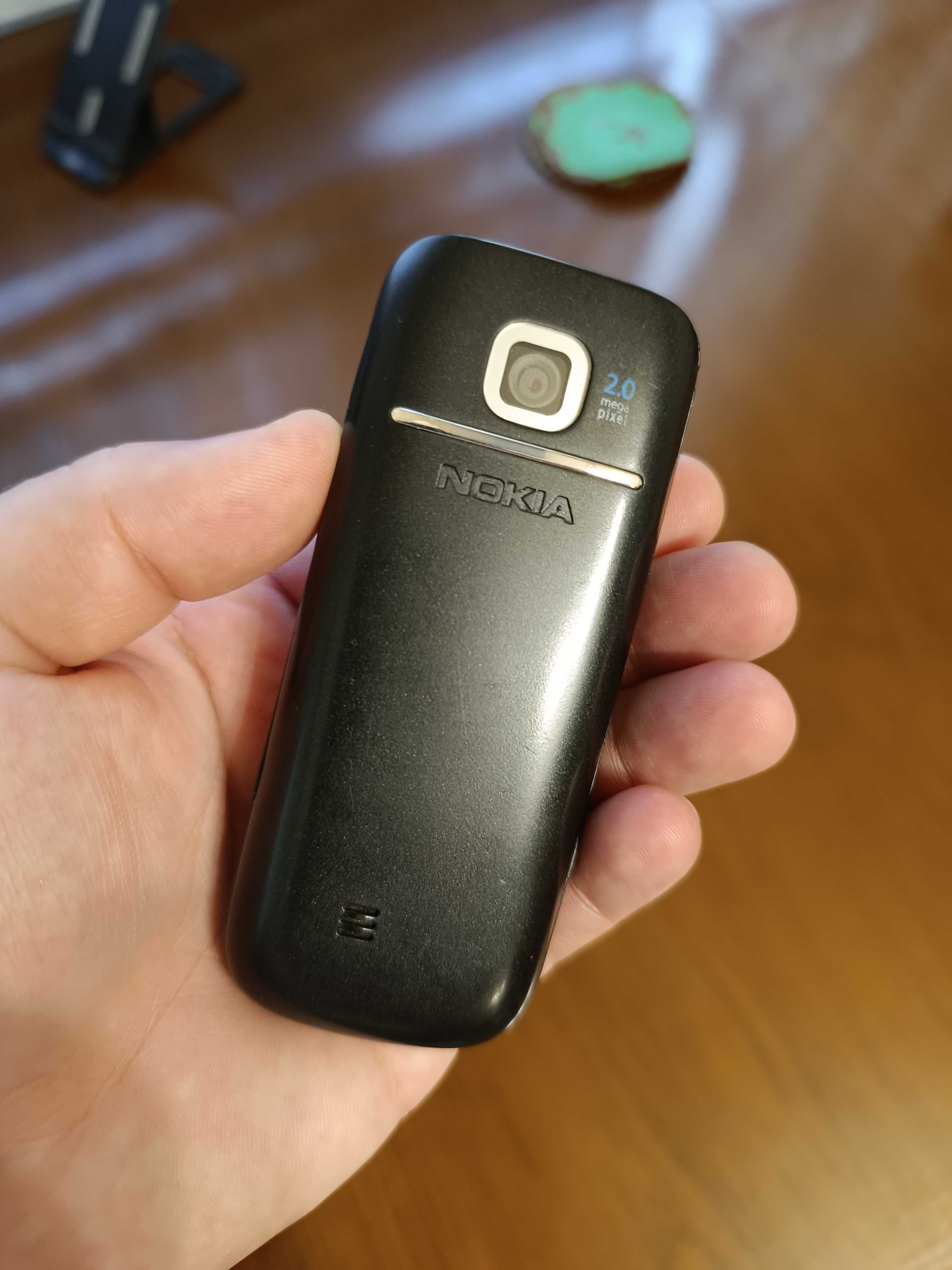 Nokia 2700 с коробкой, зарядкой [imei зарегистрирован]