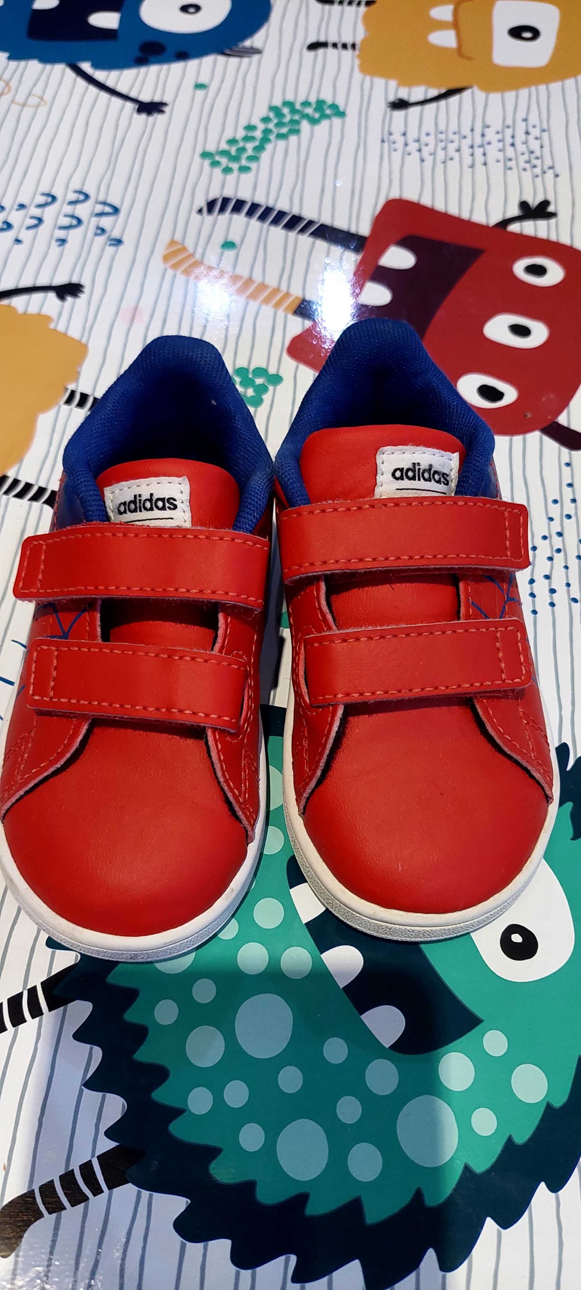Детски маратонки Adidas Spiderman 22 и 21 номер
