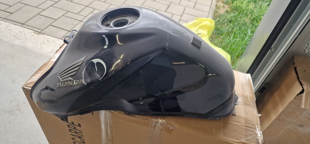 Rezervor Honda  CB1000R CB1000 2008 2017 pompa benzina discuri
