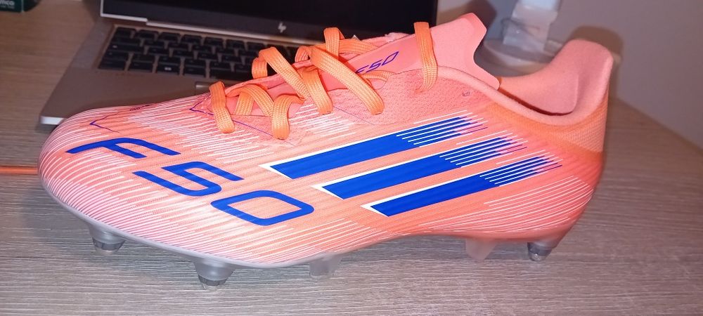 Ghete fotbal Adidas F50 marime 40