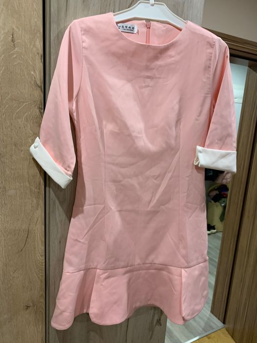 Дамска розова рокля хс