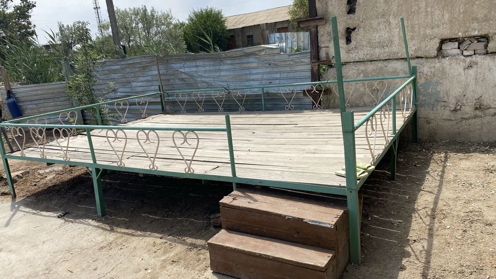 Срочно продам тапчан