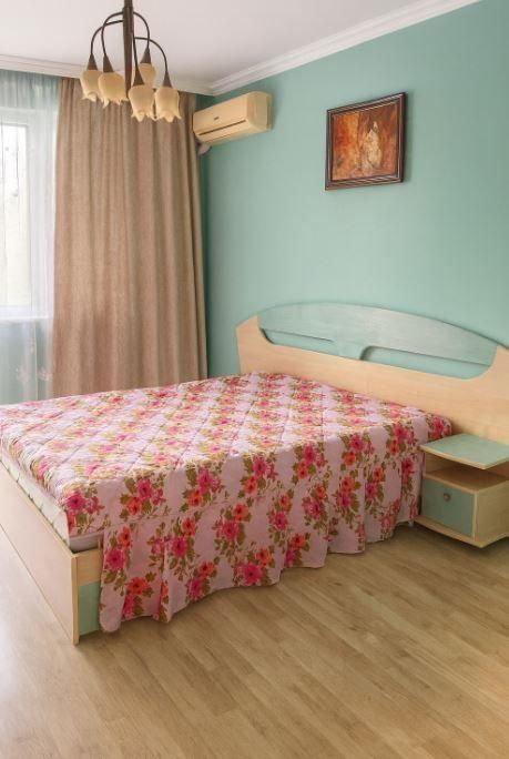 Тристаен апартамент в района на Чайка!