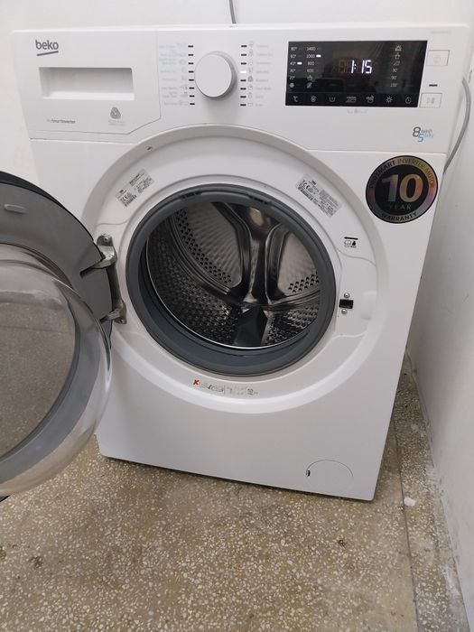 Beko cu uscator  capacitate  8kg
