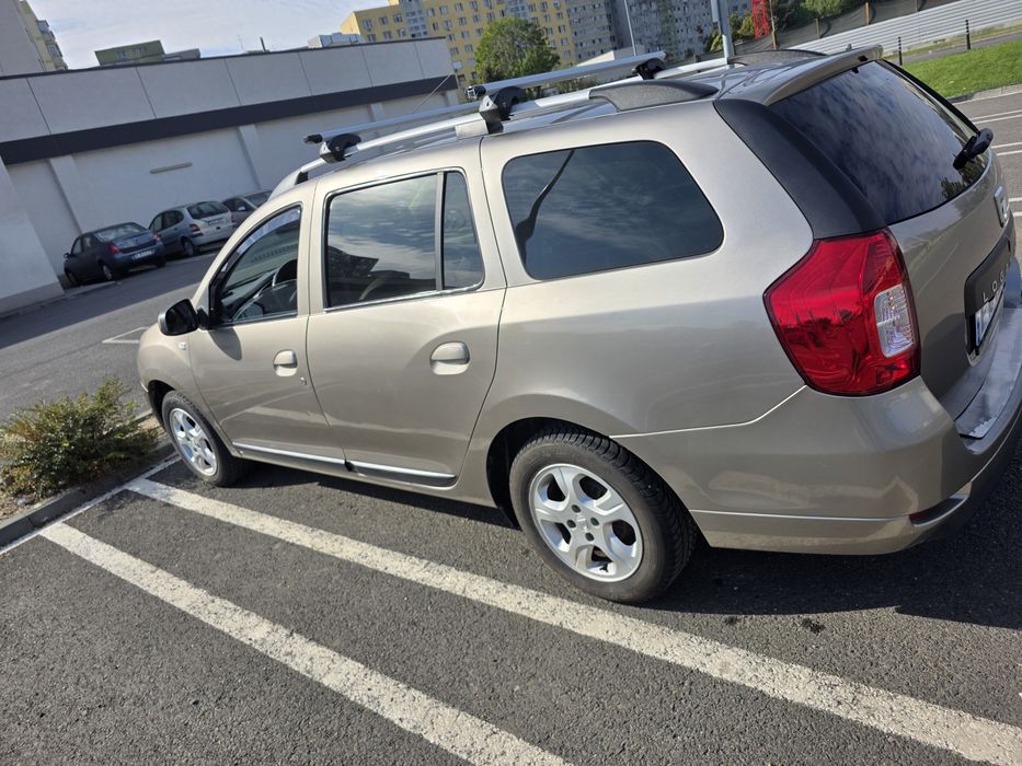 Vând Dacia logan mcv