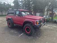 Nissan Patrol Vând Nissan Patrol 4x4 (1992) – Restaurat complet