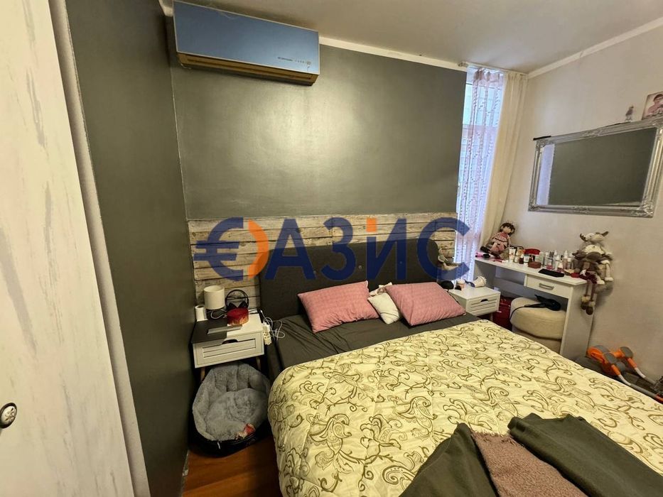 Продава се Двустаен апартамент в к.к. Слънчев бряг - 62 кв.м за 933 €/кв.м - Снимка #3