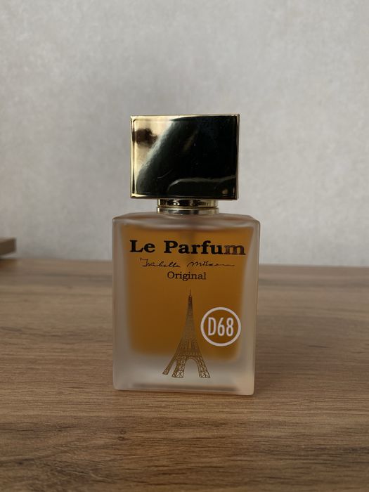 Дамски парфюми.