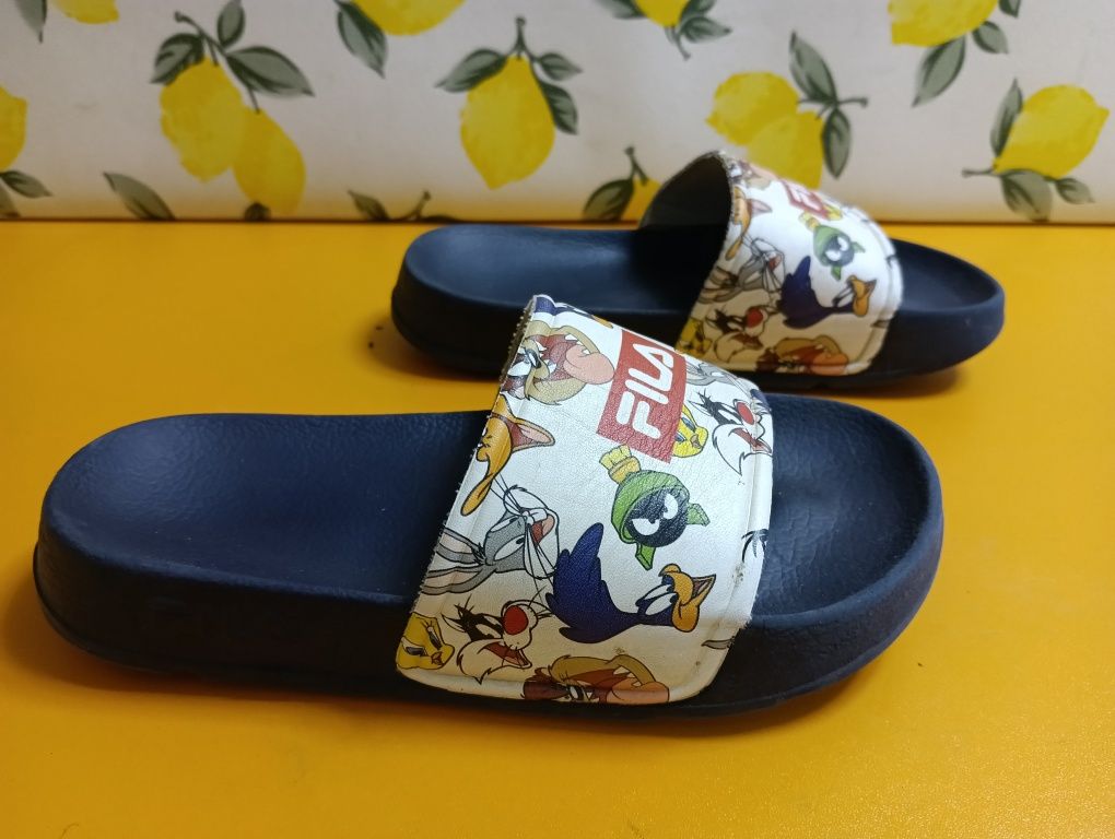 Fila чехли N 32 - 13 лв