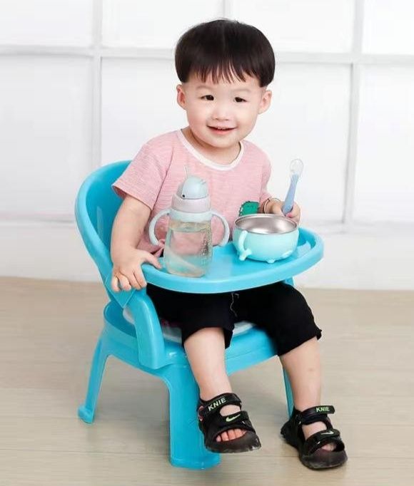 Стол для кормление