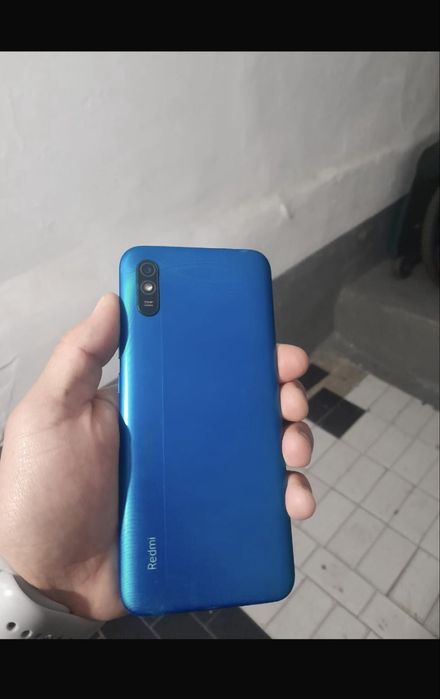 Продам телефон Редми 9 А 32гб .