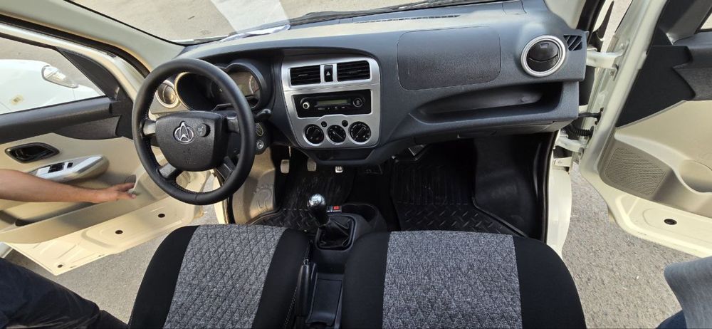 Changan 2020 yil Toza Kraska Gaz Bor