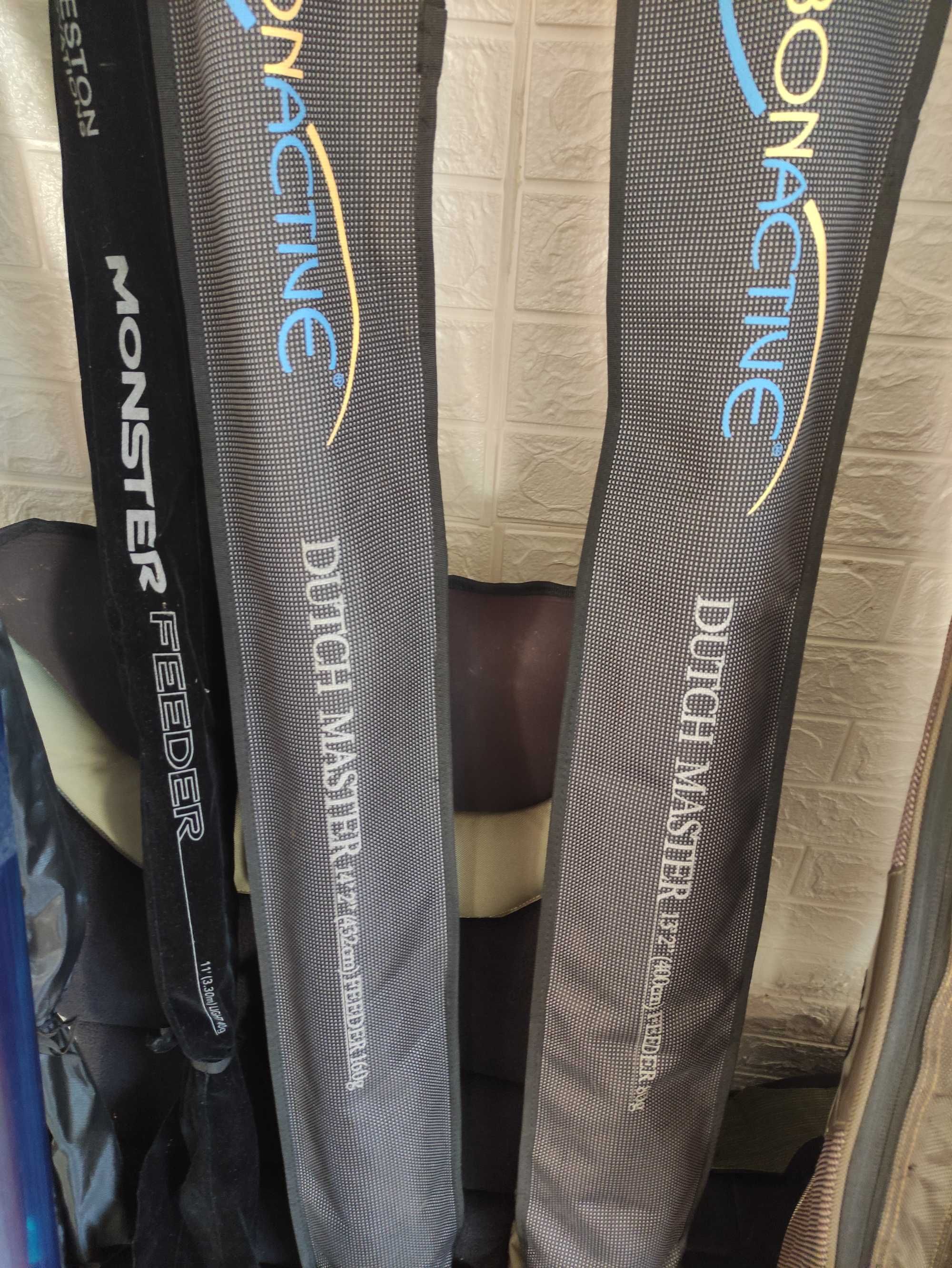 Lansete feeder, huse, mulinete, scaun, umbrela, costum pescuit