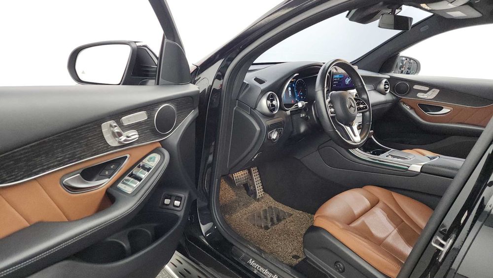 Mercedes-Benz GLC-Class GLC300e 4MATIC Coupe