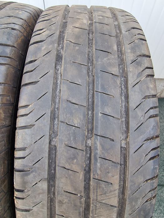 Anvelope 235/65R16C marca Continental, DOT 2022, 7.5 mm