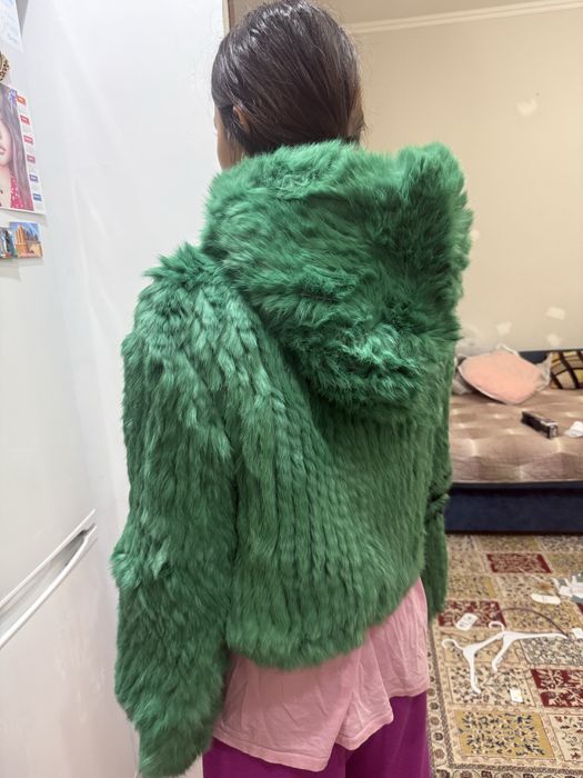 Продам шубу , натуральный кролик. Всего за 5000