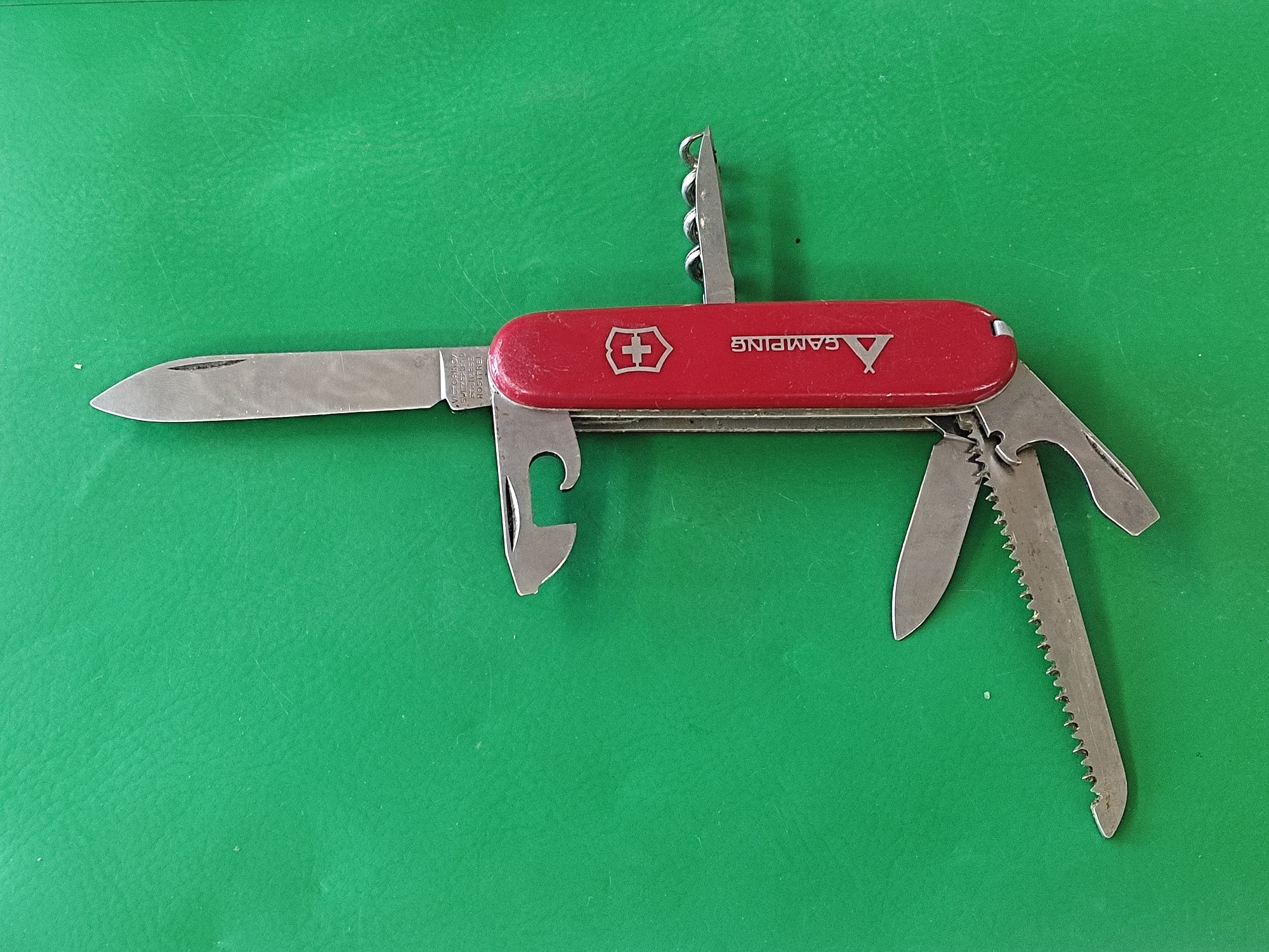 Джобен нож victorinox Hiker